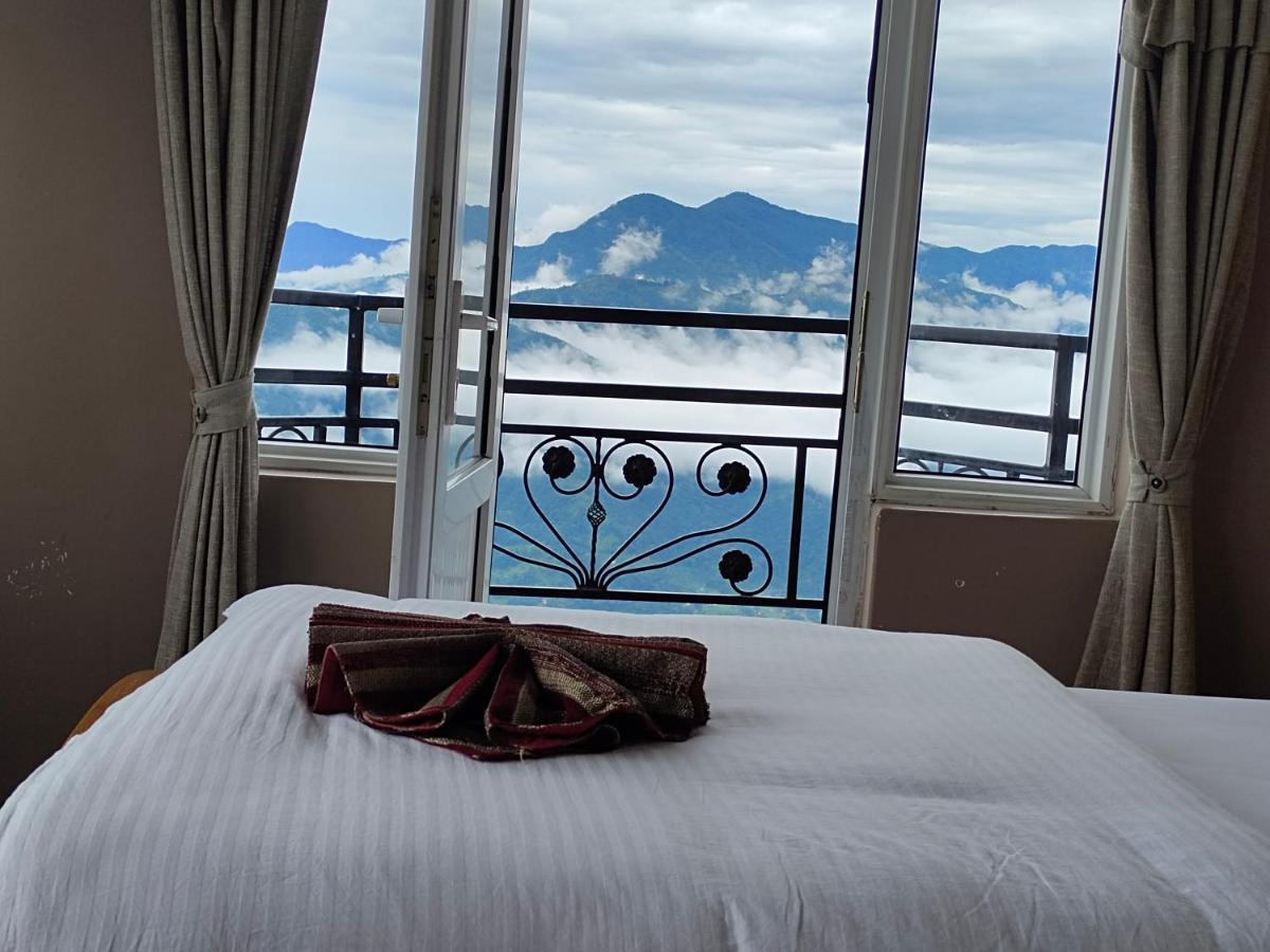 Hotel High Ground Inn Sarangkot Pokhara Eksteriør bilde