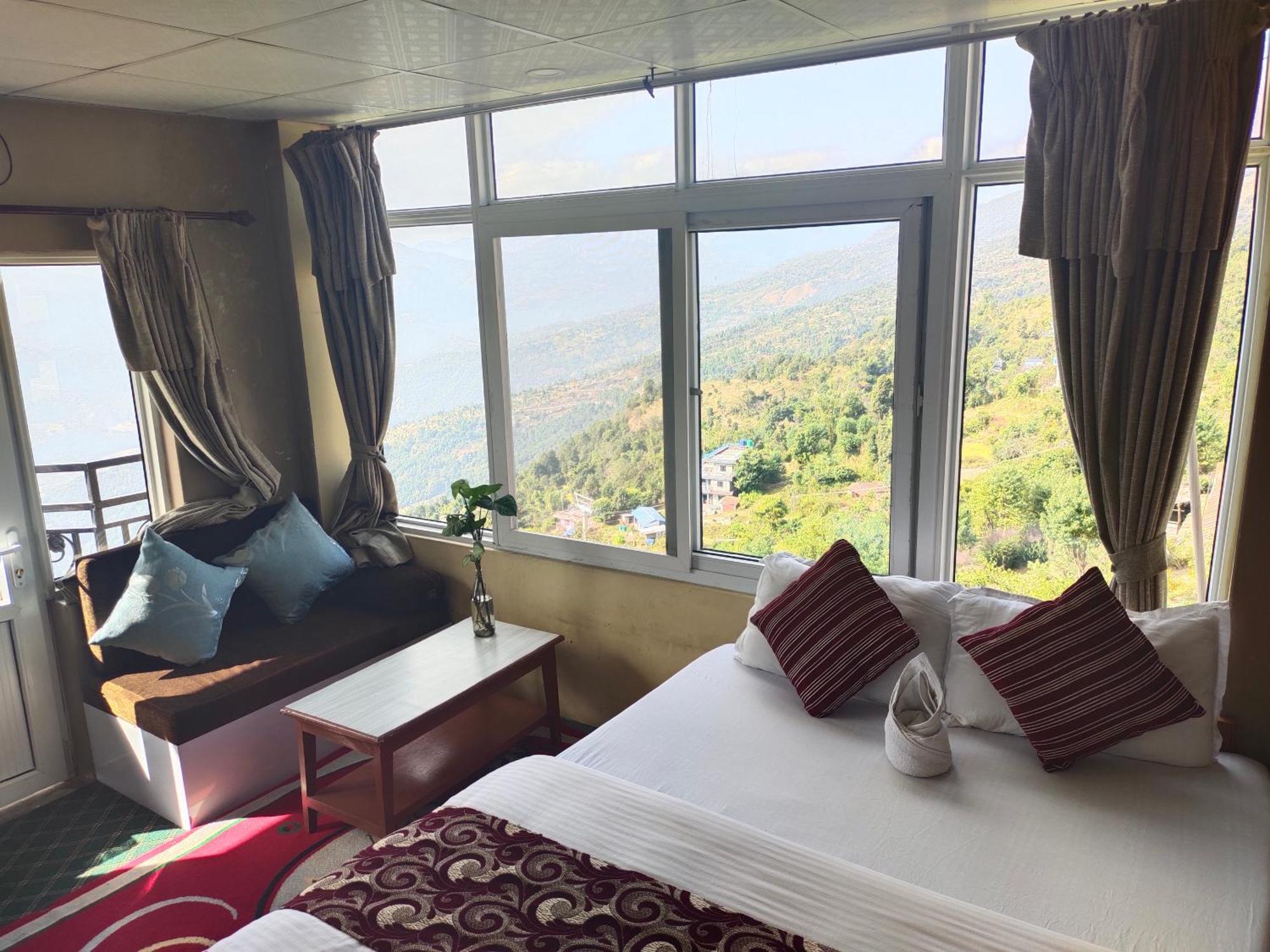 Hotel High Ground Inn Sarangkot Pokhara Rom bilde